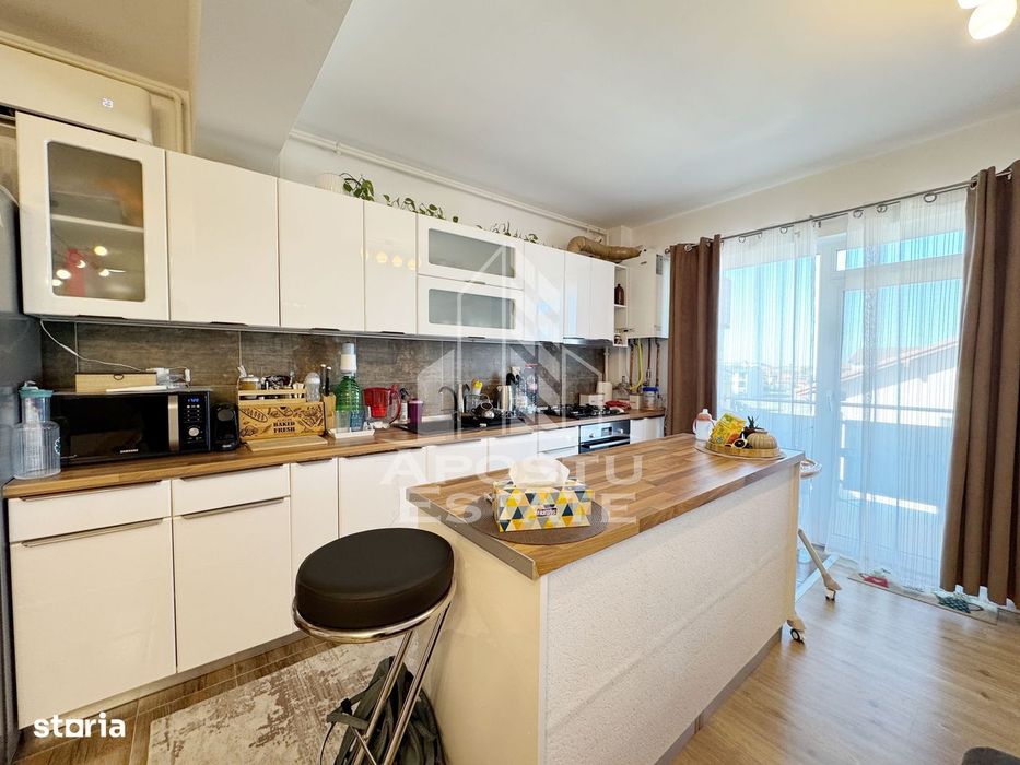 Apartament 3 camere de vanzare,70mp utili + 12 mp terasa, Calea Urseni