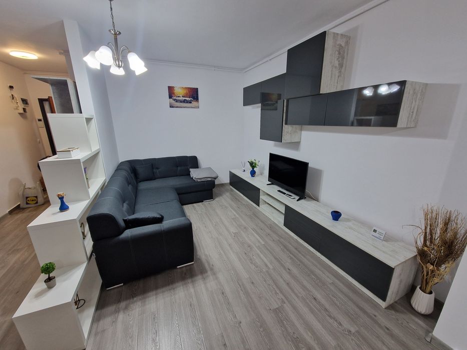 Închiriez apartament 2cam in Cartierul Solar ,B-dul Metalurgiei nr132, Bl B4A