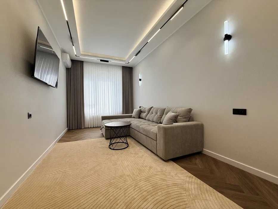 Сдаётся квартира на Яккасарайском р-н  Космонавт Метро