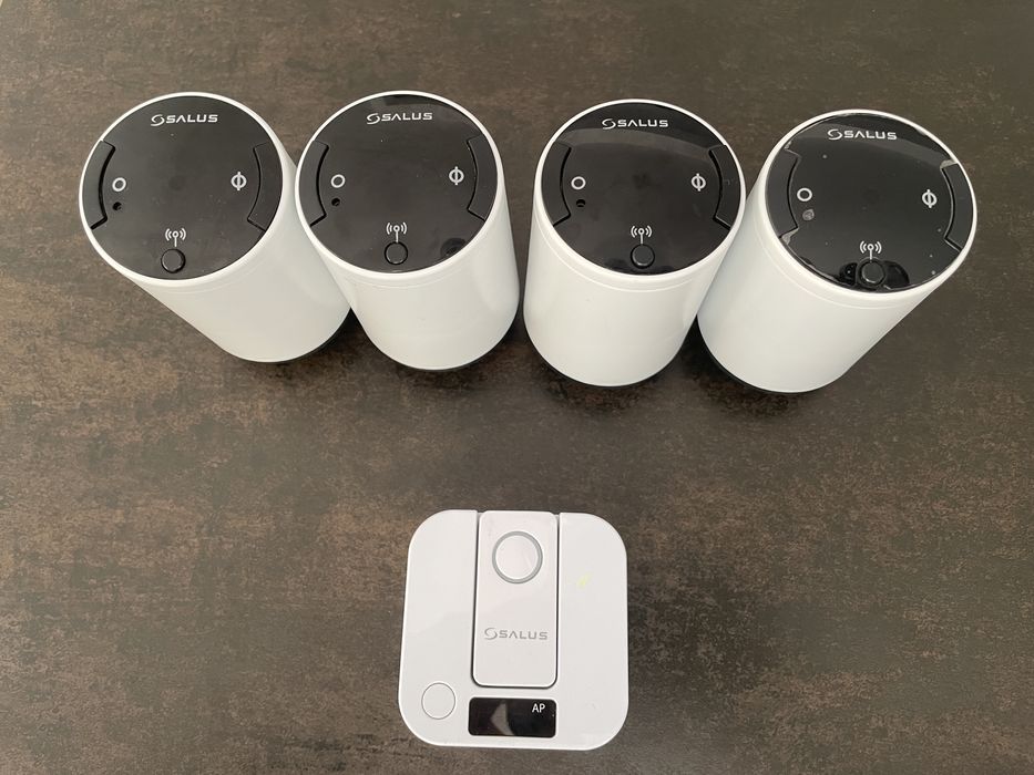 Pachet automatizare smart wifi Salus it600 gateway, coordonator si TRV