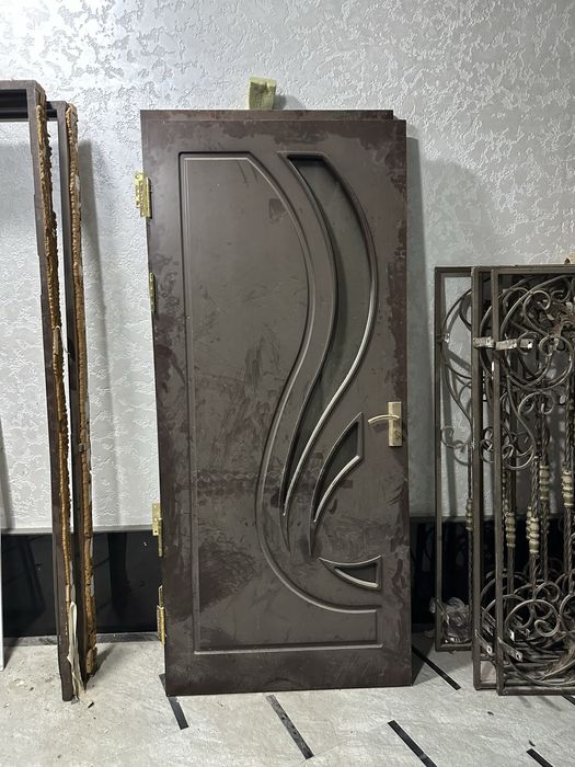 Срочно Сотилади Эшик шпон