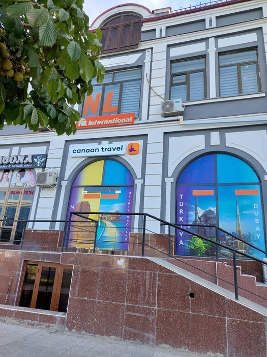 Продаётся  дом и 3 офисы в центре города Самарканда