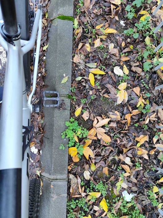 Bicicletă Cube Attention SLX, model 2023