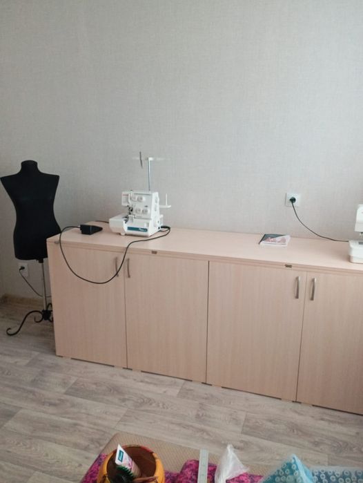 Продам стол для шитья
