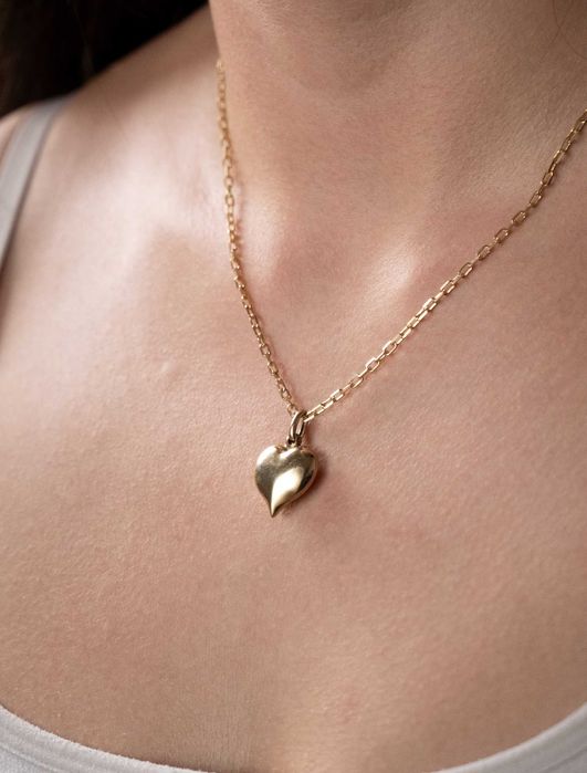 Сребърно колие с висулка във формата на сърце, подарък за любим човек