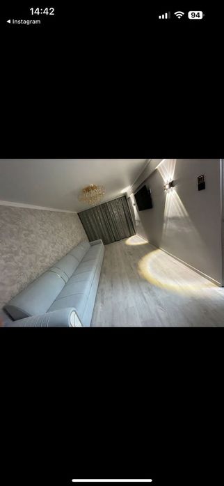 Диван продам красивый