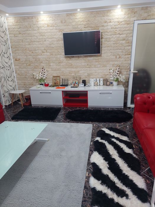 APARTAMENT  3  CAMERE  / Zonă  Centrală  /