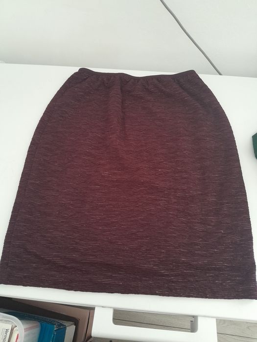 Vand fusta dreapta dar elastica