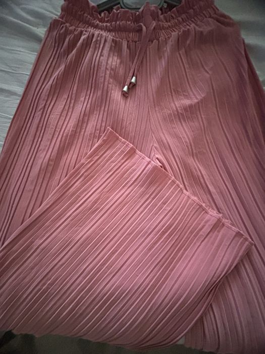 De vanzare pantaloni subtiri de vara