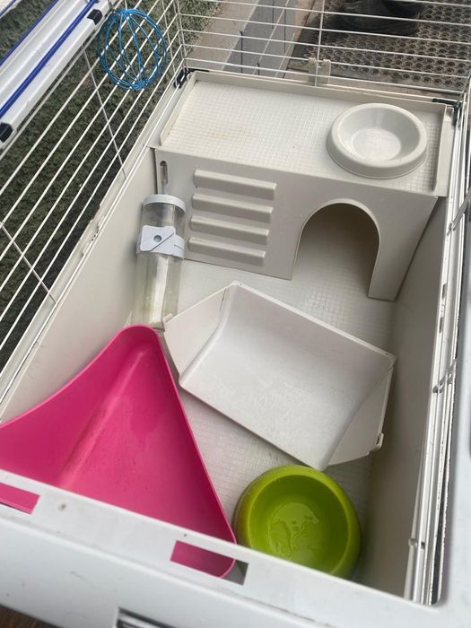 Продам клетку для домашних питомцев!