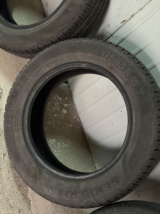 4 бр. летни гуми Semperit Speed-Life 3, 175/65 R15