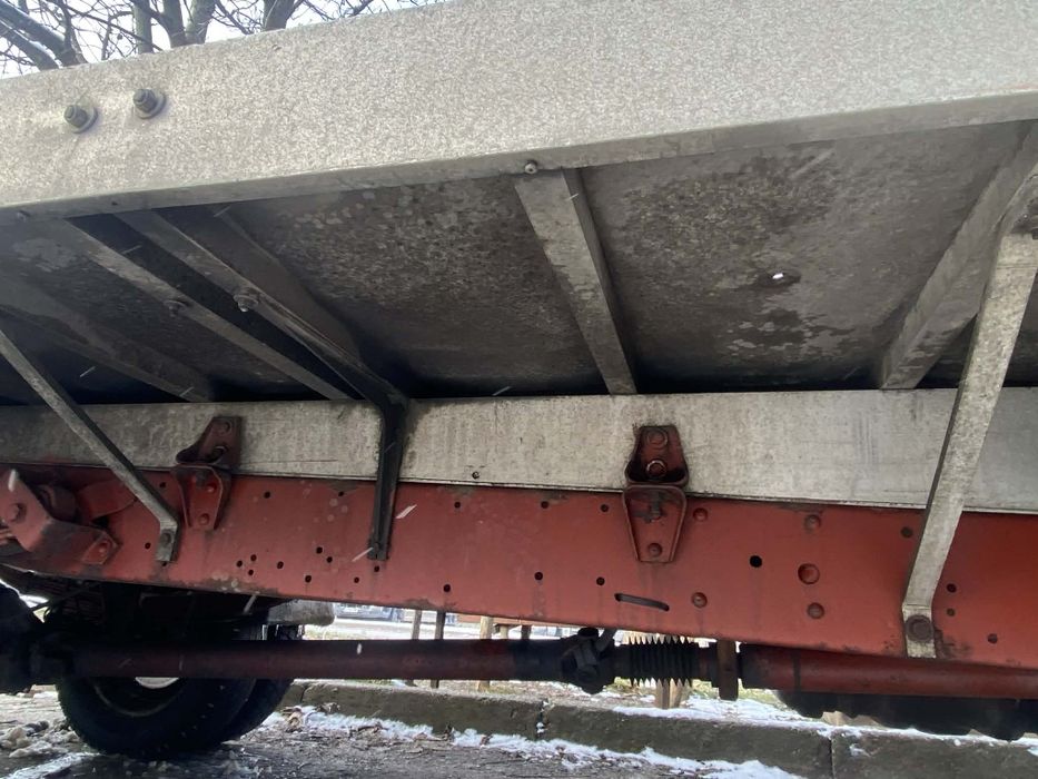 Продавам алуминиева платформа