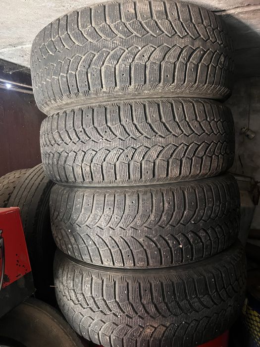 Продам зимнюю резину