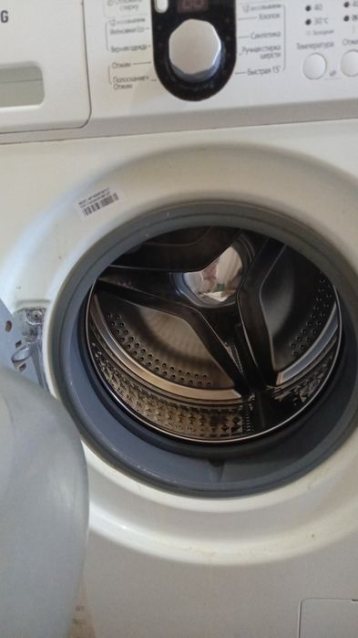 Продам стиральную машину