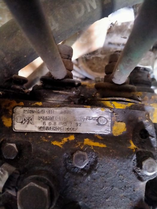 Продаются запчасти от экскаватора