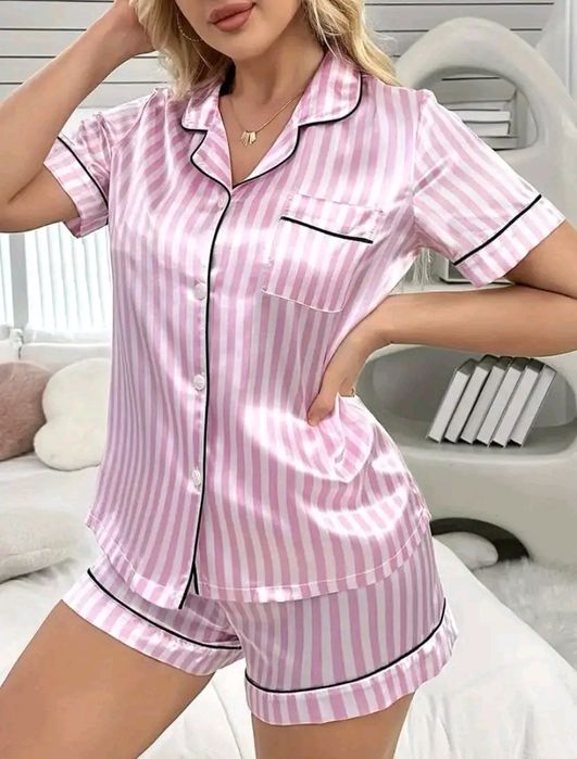 Дамска сатенена пижама