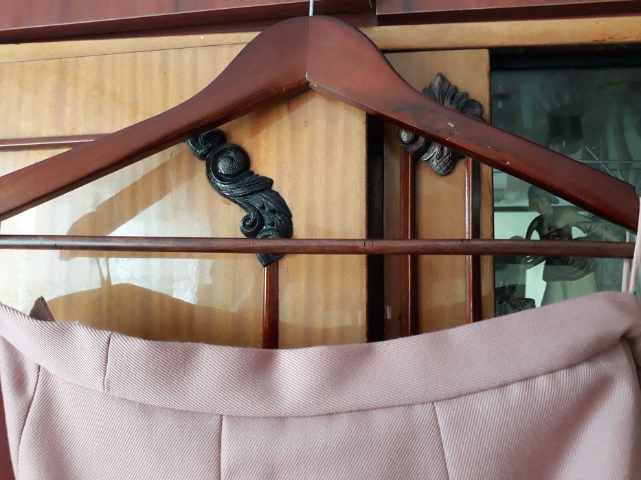 Costum dama stofa fusta + sacou