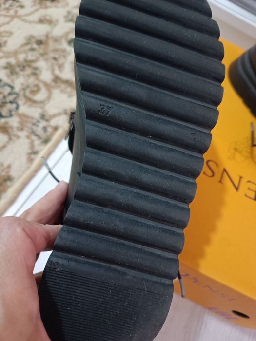 Кожаные ботиночки