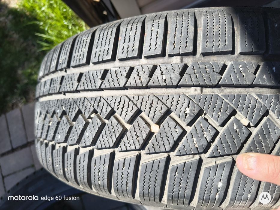 Anvelope iarna de vânzare 225/55/R17