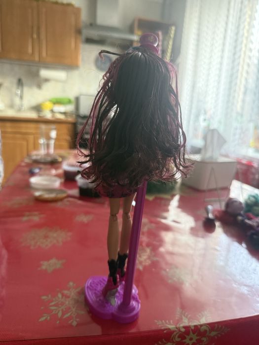 Кукла Ever After High Бьюти Браер