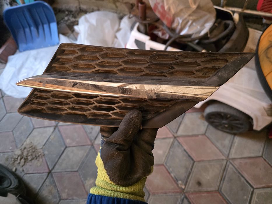 Решетка радиатора рав4 2014