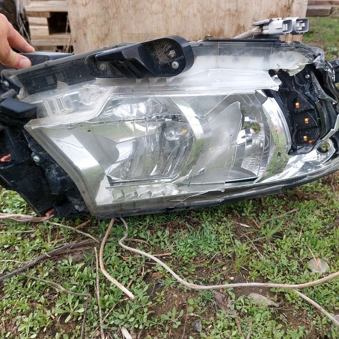 Фара тойота ландкрузер бу