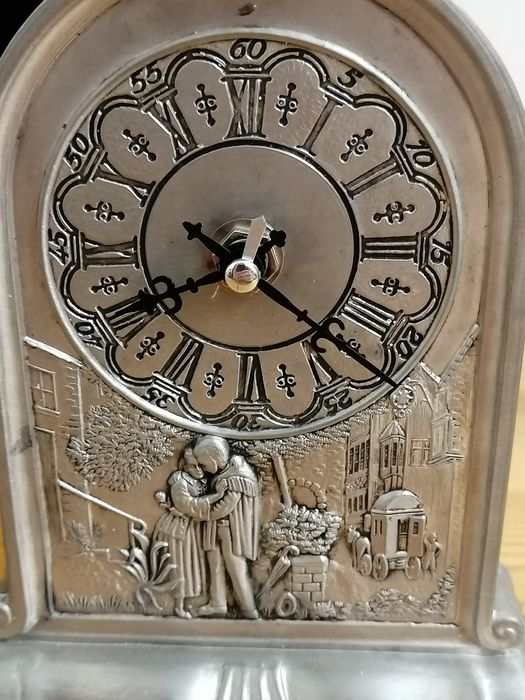 Набор из олова в отличном состоянии