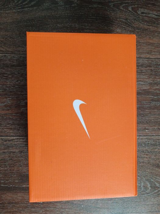 Кроссовки Nike air zoom