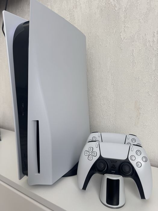 Ps5 продам в отличном состояний