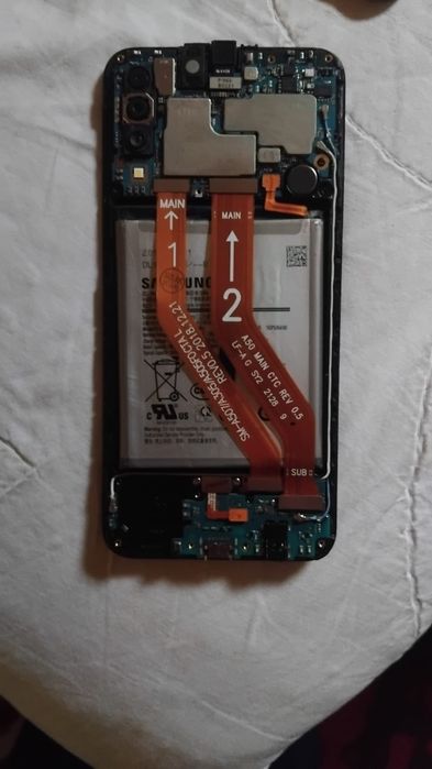 Reparații telefone orice tip va  de telefon și tablete lectopuri va mu