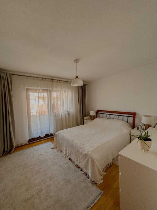 Apartament 4 camere elegant, centru Cluj, zona Avram Iancu–The Office
