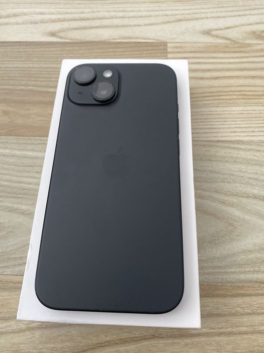iPhone 15 , memorie 128 GB