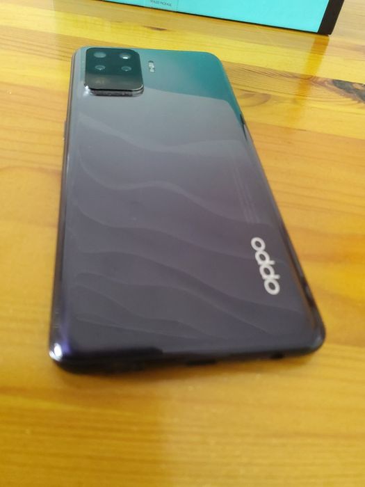 Oppo Reno 5 Lite