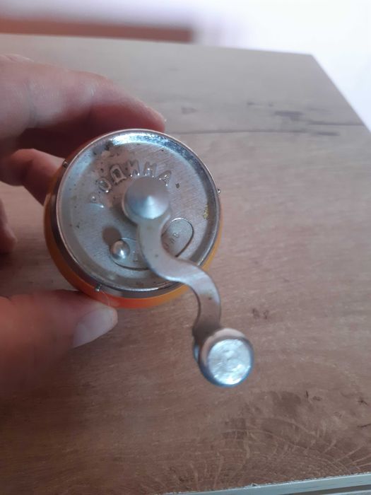 Мелничка за черен пипер Бг производство "Родина"