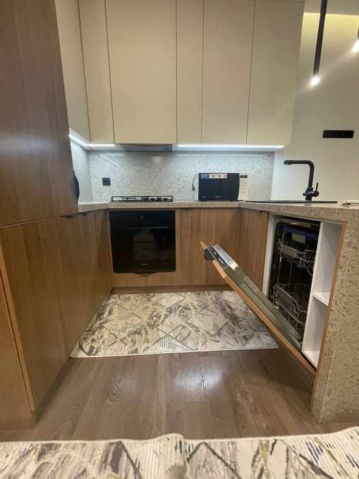 Сдаётся 2 комнатная квартира!Авиатор корзинка!