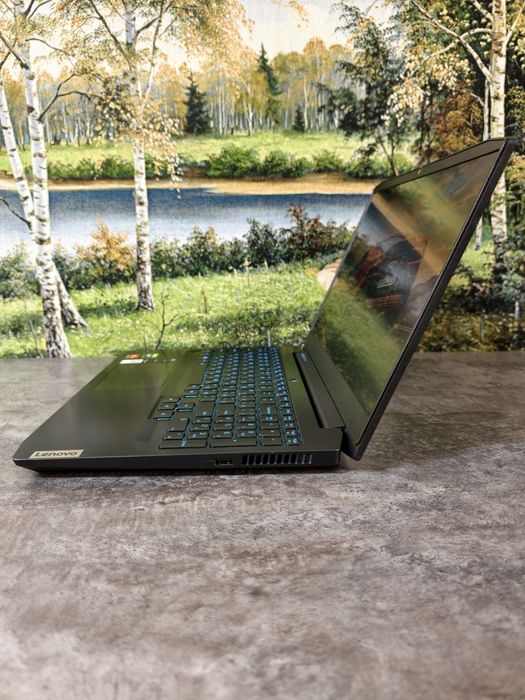 Lenovo Gaming Мощный Игровой Ноутбук