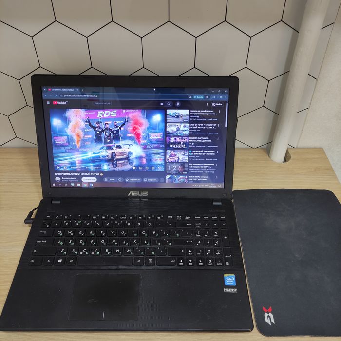 Ноутбук Asus с играми