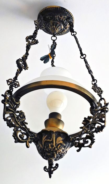Vând candelabru din bronz vintage, restaurat,  stil Baroque original