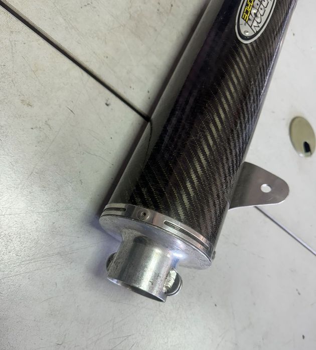 Карбонов ауспух / гърне за Yamaha Fazer 600 / 1000