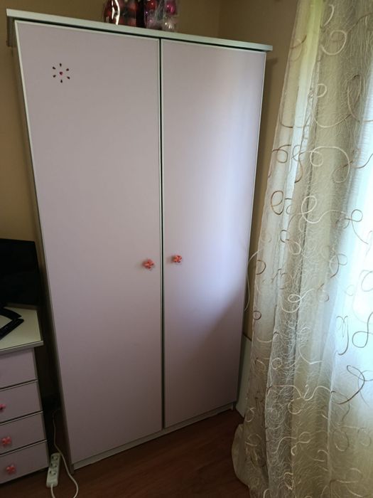 Vînd dormitor complect copii