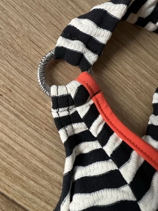 Costum de baie Triumph