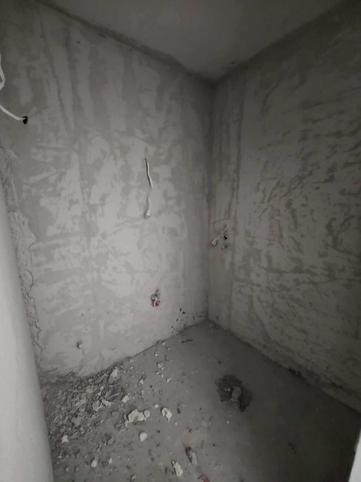 Продава се Тристаен апартамент в Пловдив, Христо Смирненски - 85 кв.м за 1342 €/кв.м - Снимка #2