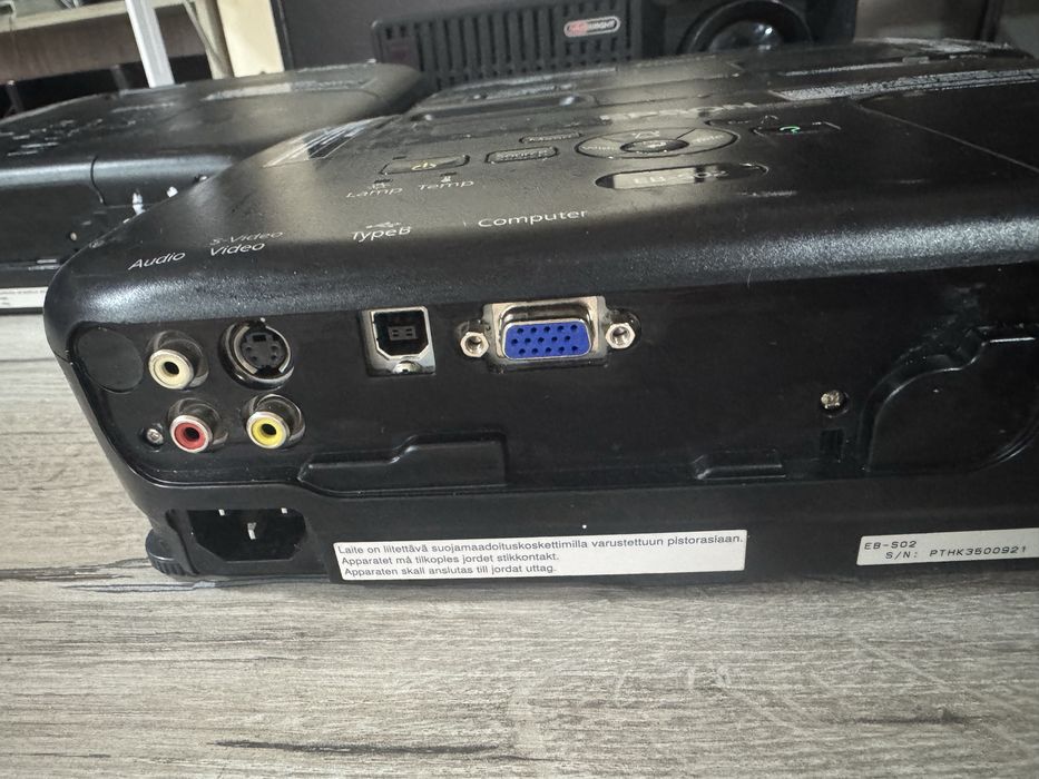 Продам проектор Epson EB-S02
