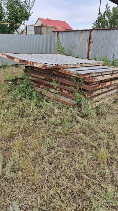 Продам забор металлический