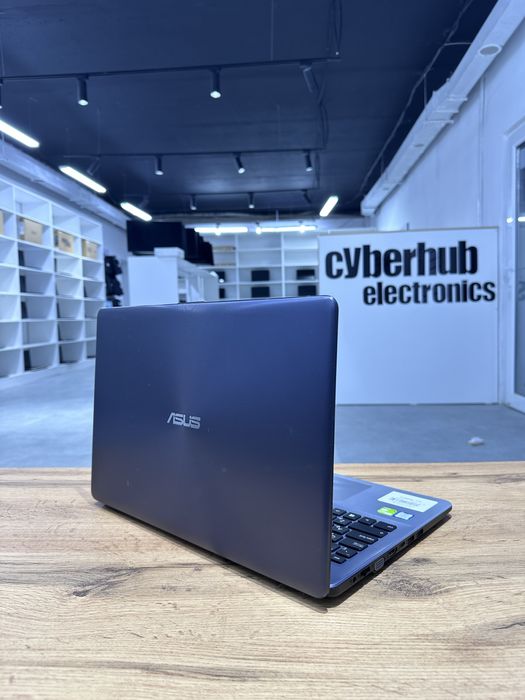 Офисный Ноутбук Asus X542U