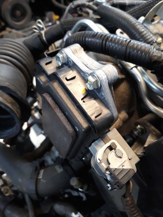 Двигатель Toyota 3ZR-FAE 2.0