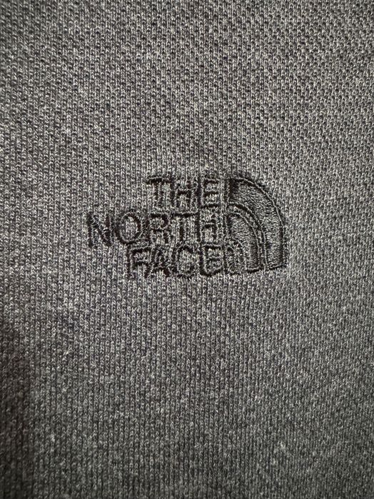 2 броя The North Face Black 1/2 Zip.          Aeronautica Pullover.