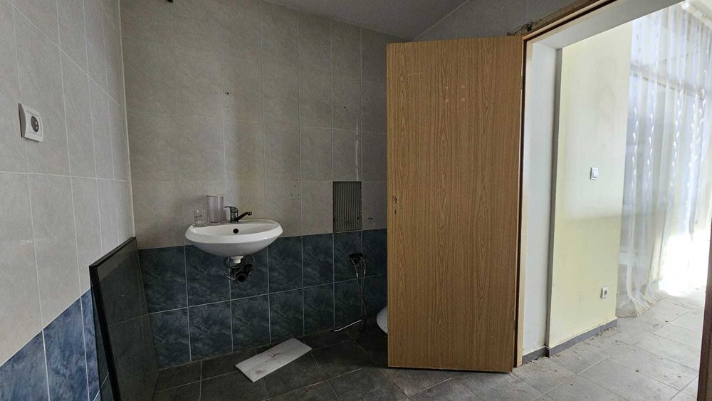 Продава се Магазин в к.к. Слънчев бряг - 101 кв.м за 606 €/кв.м - Снимка #10
