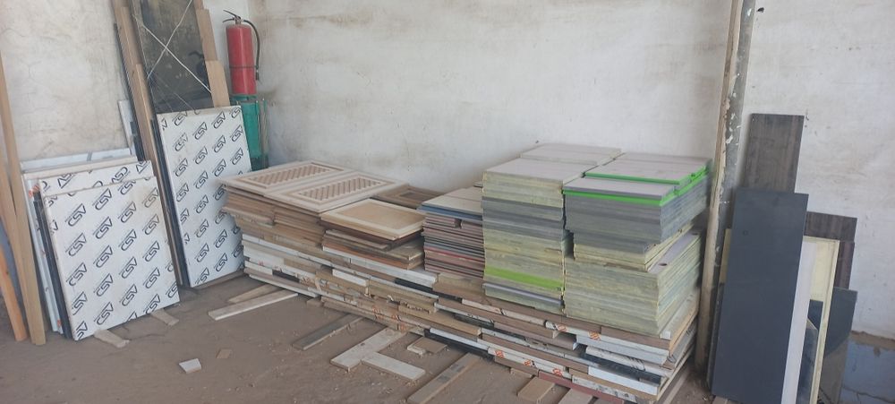 Продаю все из гаража