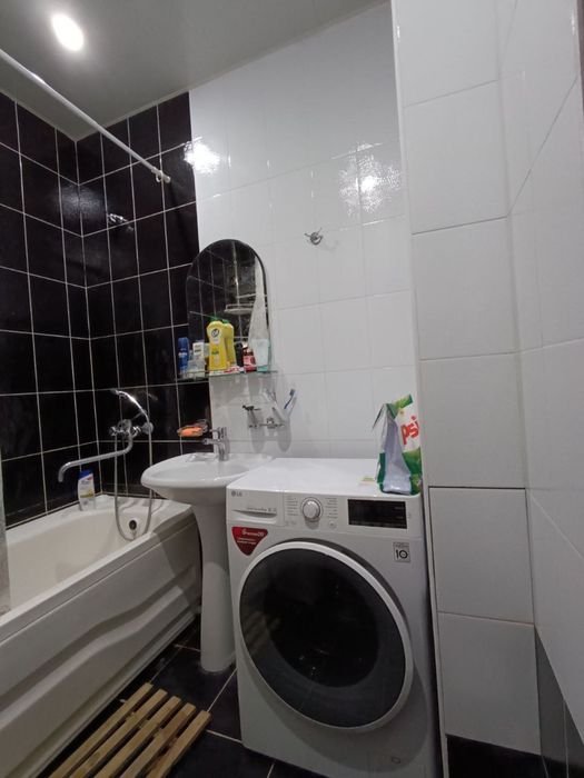 Срочно продаётся 3-х комнатная каартира в Янгихаетском районе